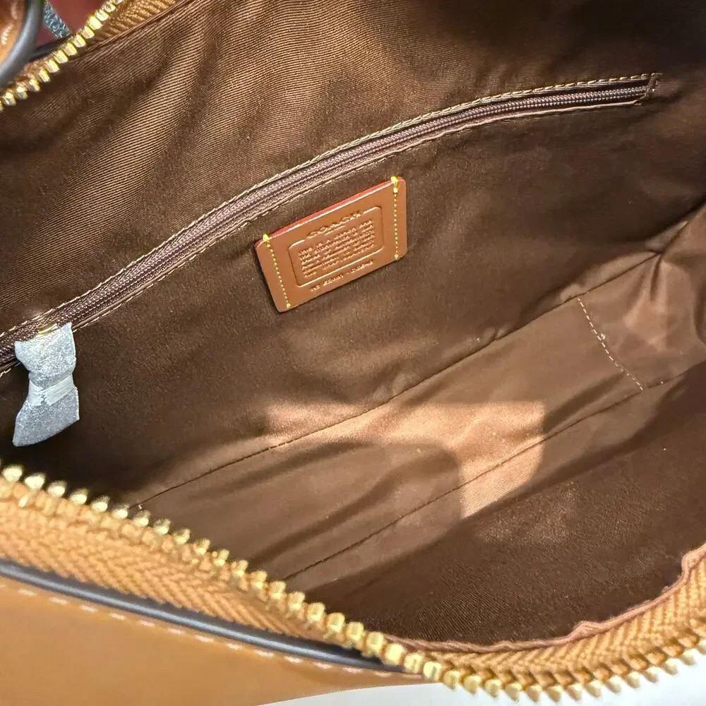 NEW‼️Coach Ella Shoulder Bag  CCE48 smooth leather/Gold/Brown